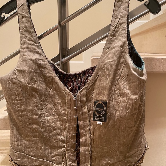 VINTAGE GORGEOUS BEADED GOLDEN BUSTIER TOP - Picture 5 of 14